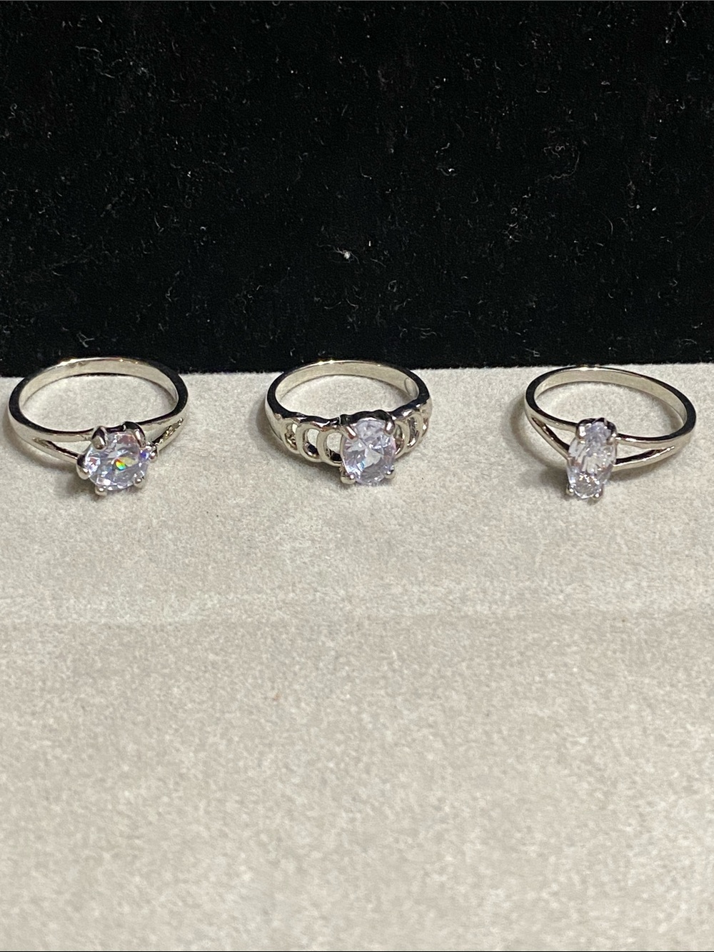 Silver Crystal Solitaire Ring - Fashion Clear White Stone